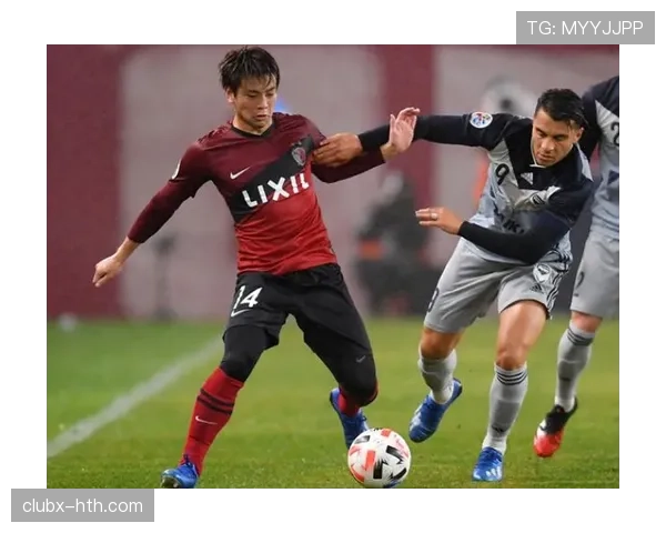 恩里克战术体系再进化，攻防两端引领球队创新变革